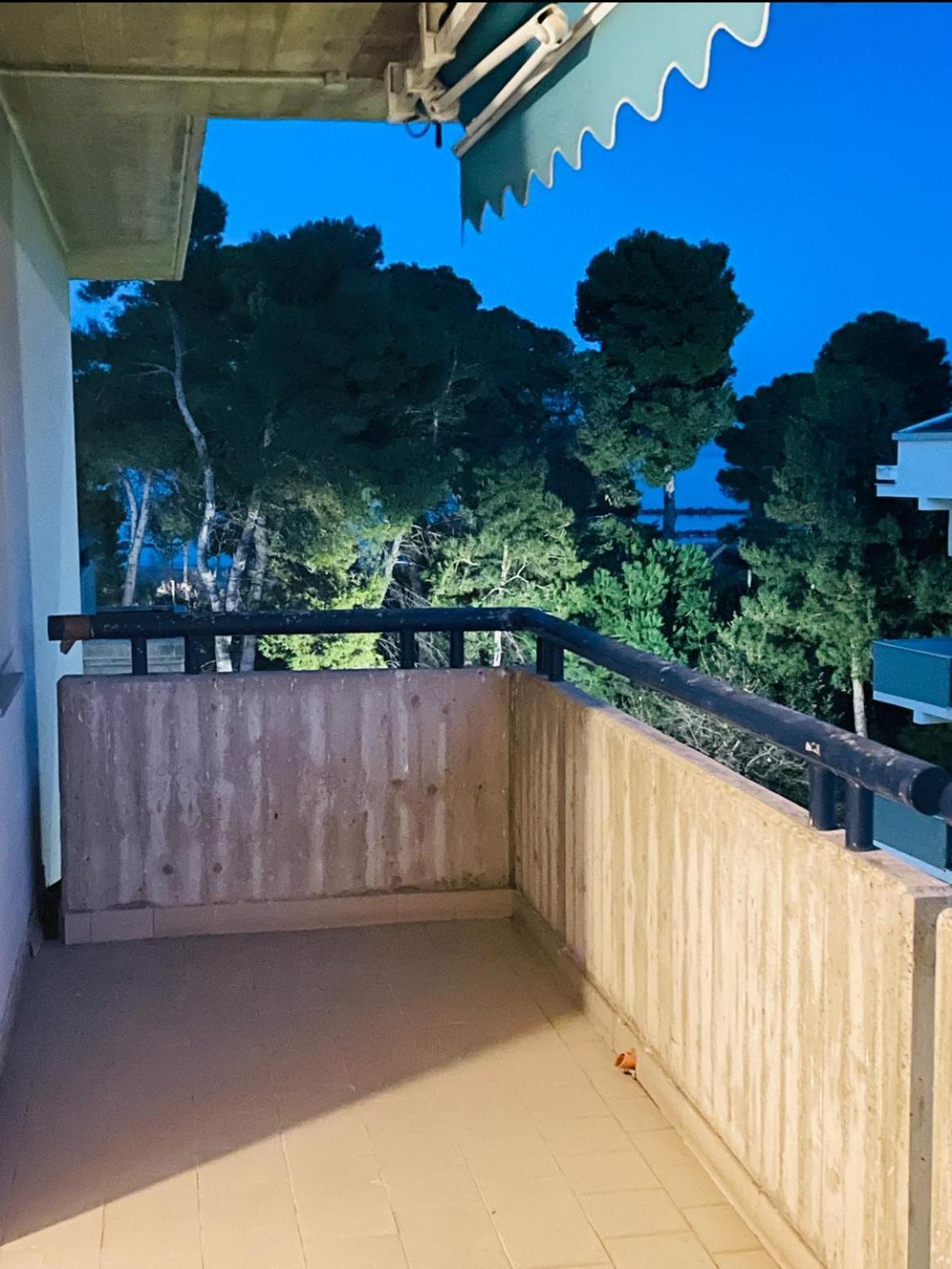 Attico Vista E Fronte Mare Zaffiroblu Con Posto Auto Apartamento Montesilvano Marina Exterior foto